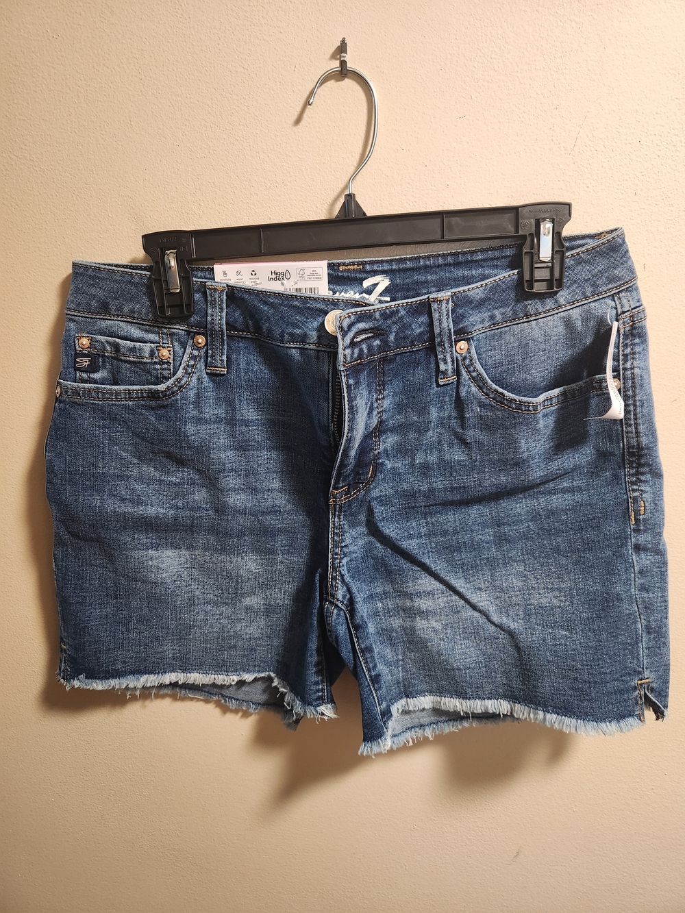 Seven7 Women's Medium Blue Denim Shorts
